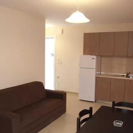 Estia Apartment Néa Péramos